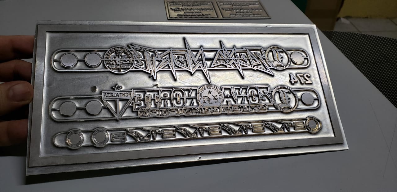 What are the issues that need attention when etching processing of optical inks？