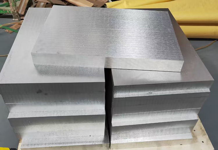 How is magnesium alloy plate produced？
